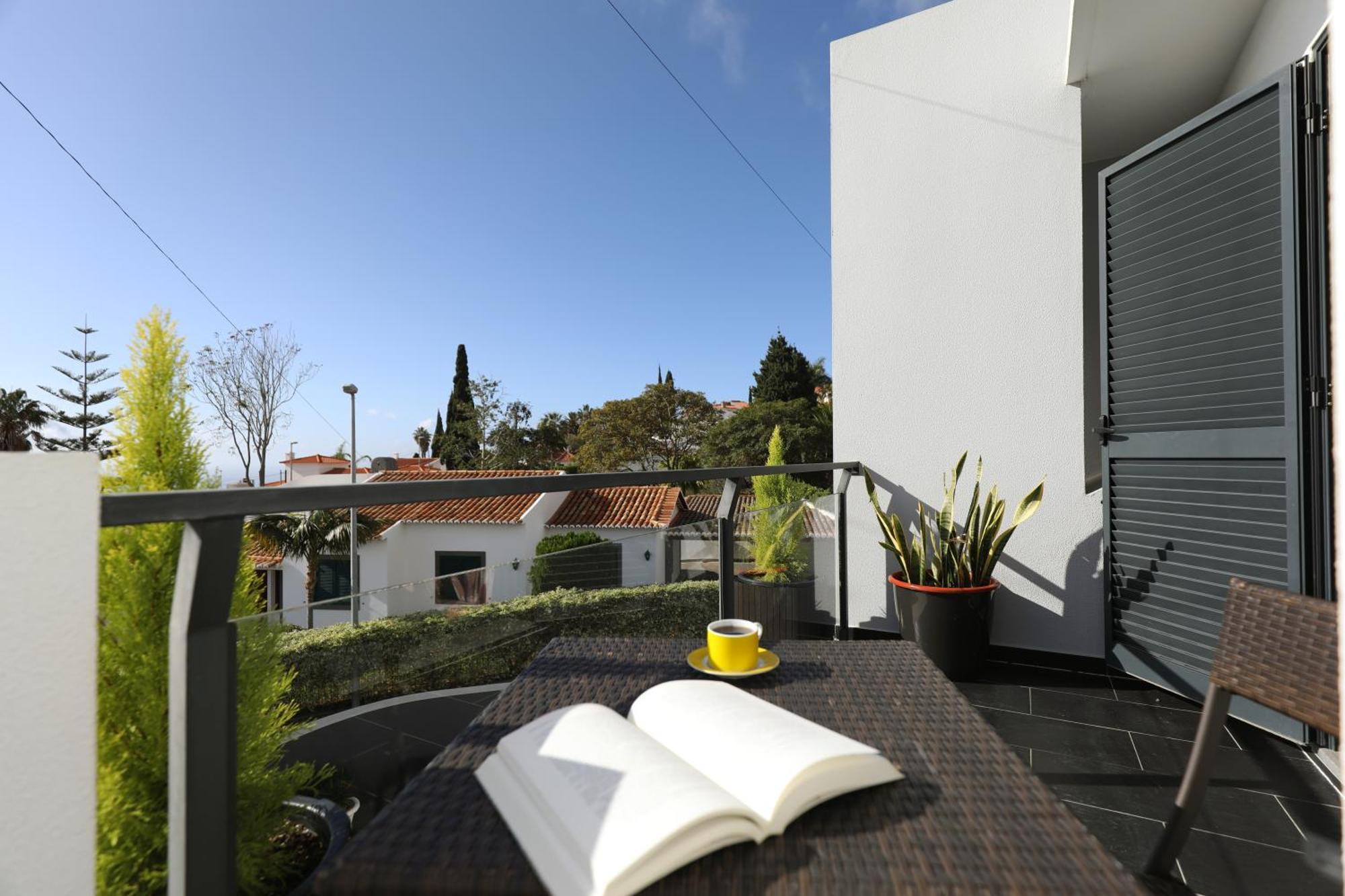 Vila Margot Caniço Exteriör bild